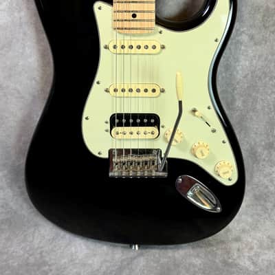 Fender American Professional Stratocaster HSS Shawbucker with Maple Fretboard 2017 - 2019 - Black w/OHSC image 2