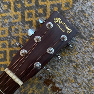 2009 USA Martin 000-18 Sitka Spruce Mahogany Cased image 4