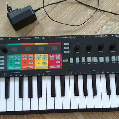 Arturia KeyStep Pro 37-Key MIDI Controller Black LIKE NEW + Decksaver Dust Cover BUNDLE image 2