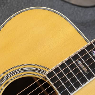 Minty! 2023 Martin J-40 Acoustic Guitar Natural + OHSC image 4