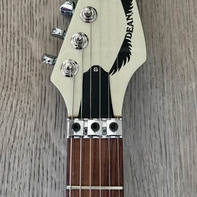 Dean Vinman Vinnie Moore 2020 - Metallic Silver image 11