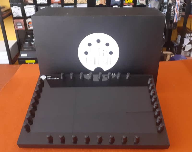 MP Midi Controller Model 2A 2025 image 1