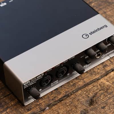 Steinberg UR22mkII USB 2.0 Audio Interface 2010s - Silver/Black image 2