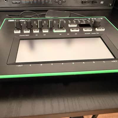 Roland TB-3 AIRA Touch Bassline Synthesizer 2014 - Present Black image 5