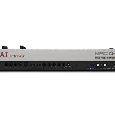 Akai MPC Key 37 G2 Keyboard Synthesizer 2026 - Grey image 3