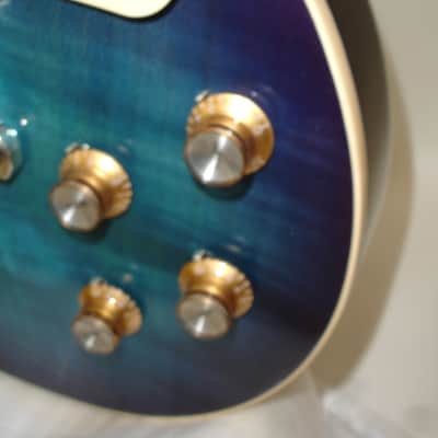 2024 Gibson Les Paul Standard 60's Figured Top Electric Guitar, Blueberry Burst w/ Case image 4
