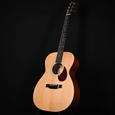 Eastman E1 OM Acoustic Guitar (M2535170) image 9