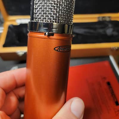 Avantone Pro CV12-BLA Multipattern Large Diaphragm Tube Condenser Microphone 2019 - Present - Red image 4