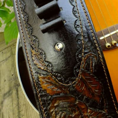 Well-Hung "The Gunfighter"  Hand-Carved / Tooled Leather Cowboy Grunge guitar strap, padded image 8
