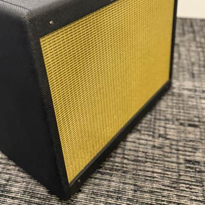 Victoria Amplifier Victoriette 6V6 1x12 Combo, Black Tweed, Half Power Switch image 9