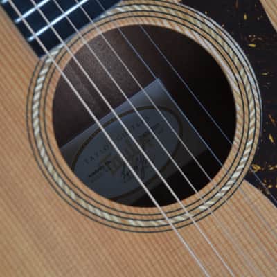 Taylor Steelstring Dreadnought guitar Academy 10e with pickup system+Taylor gig bag * sounds/plays/looks great * top quality made in Mexico * a fine player's instrument for a good price image 14