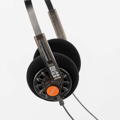 MoonDrop: Old Fashioned 40mm On-Ear Headphones image 4