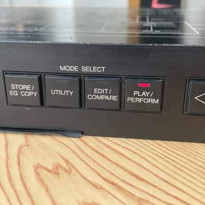 Immagine Yamaha TX81Z FM Synth / Serviced / New internal battery - 7