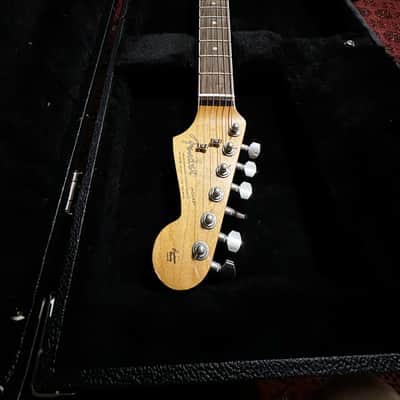 Fender Kurt Cobain Road Worn Jaguar 2012 - 3-Color Sunburst image 4