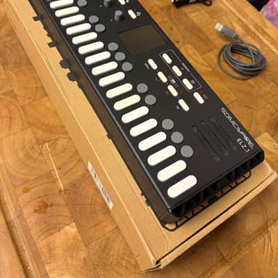 Sonicware ELZ_1 37-Key FM Synthesizer 2018 - Present - Black image 3