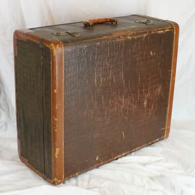 Italian Dark Brown Hard Case for Accordion 20.25" x 16.75 x 9.50" (51.50cm x 42.50cm x 24cm) image 1