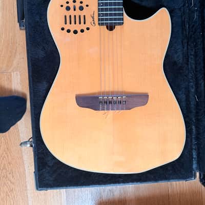 Godin Multiac Grand Concert Deluxe Nylon SA 2010s - Natural image 2