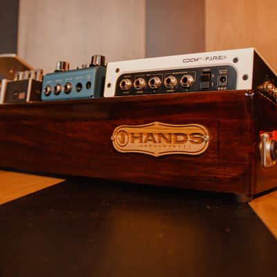 Hands Custom Pedalboard Supreme  Imbuia "12 X 28" image 7