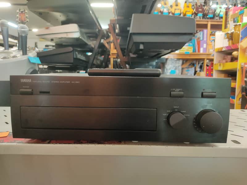 Yamaha AX590 image 1