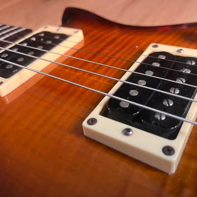 PRS SE Singlecut 2006 - Tobacco Burst image 12