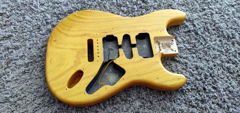 Warmoth 1-piece lightweight solid Swamp-Ash Stratocaster Body image 1