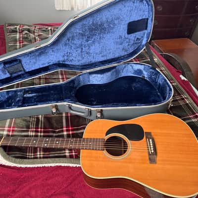 Martin Standard Series D-28 (1993 - 2004) | Reverb