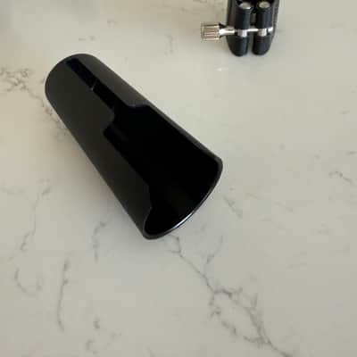 Rovner 1R Bb Clarinet Inverted Ligature and Mouthpiece Cap - Black Learher, Metal, black plastic image 12