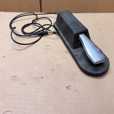 Yamaha Sustain Pedal + Yamaha Expression Pedal Bundle (Made in Japan) image 2