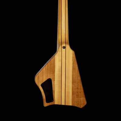 Bootlegger Guitar Ace 5 String Honey Gloss Short Scale 30 “ Headless Bass image 11