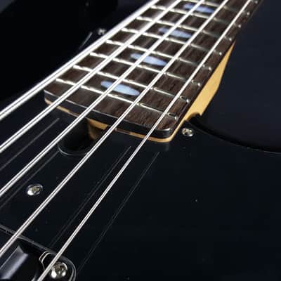 Yamaha BB2025X 5 String Bass Black, with Hard Shell Case image 10