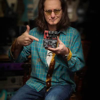 Autographed by Geddy!!!Tech 21 MP40 Limited Edition Geddy Lee Signature SansAmp Bass Drive image 11