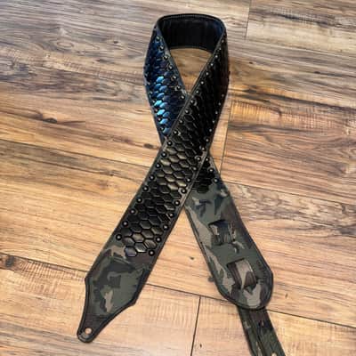 Carlino Anaconda Camo stud strap 2026 - Camo image 2