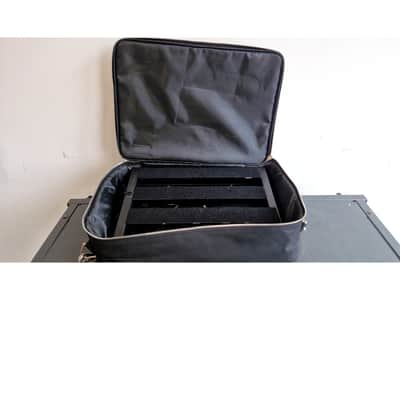 Pedaltrain classic JR - Pedal Board - Very Good w/ Soft Case image 3