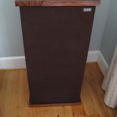 VINTAGE ESS TRANSTATIC SPEAKERS W/BRAZILIAN ROSEWOOD TOPS, Matched pair, excellent condition image 5