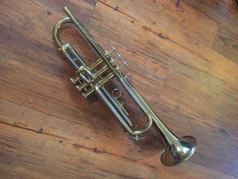 Blessing Scholastic Trumpet 80s Yellow Brass image 1