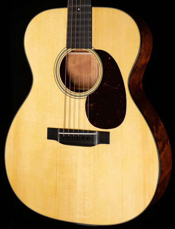 Martin Custom Shop Willcutt Exclusive 000 Style 18 Adirondack/Quilted Mahogany (033) image 1