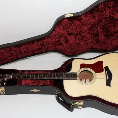 Taylor 210CE Deluxe Dreadnought Acoustic-Electric Guitar w/ Case image 8