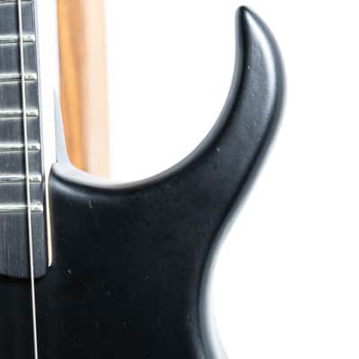Kramer D-1 Bass, Satin Black | Demo image 16