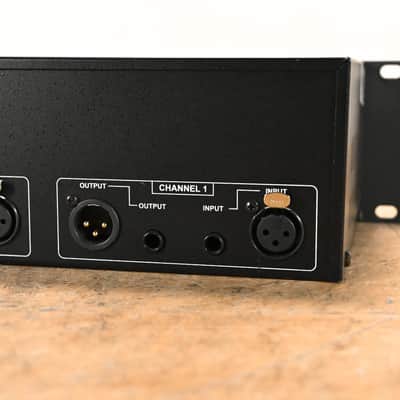 dbx 231 Dual-Channel 31-Band Graphic Equalizer CG01VRK image 7