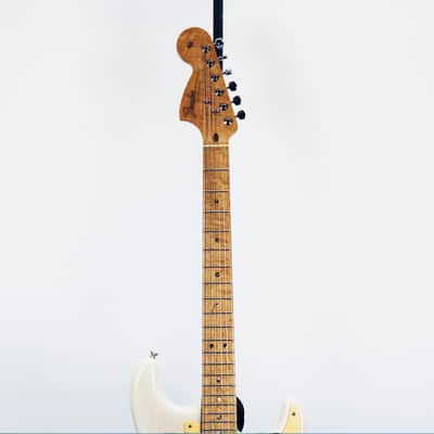 Fender Stratocaster Prototype signed by Michiya Haruhata - One of a kind image 10