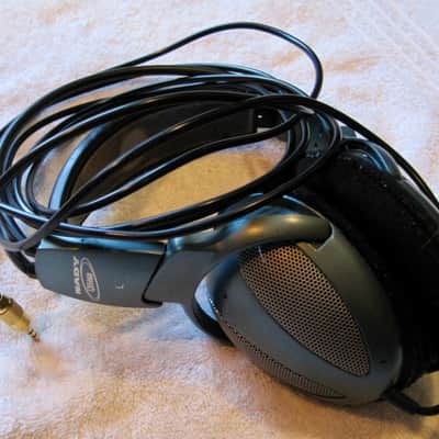 Nady QH 460 wired headphones image 1