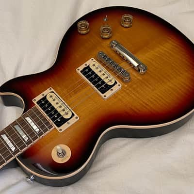 2015 Gibson Les Paul Classic - Fireburst - AA Flame Maple Top - Free Pro Setup image 6