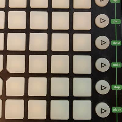 Novation Launchpad image 2