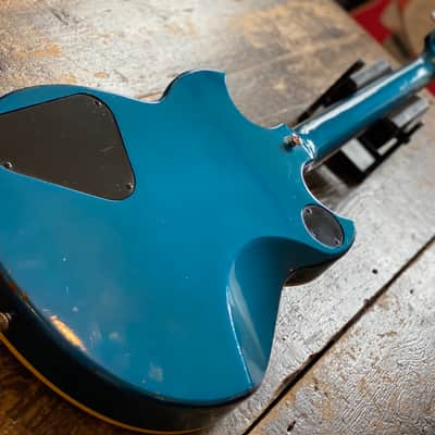 Vintage 1982 Japanese Yamaha SG800s Factory Metallic Blue w/ Vintage Leatherette Case image 5