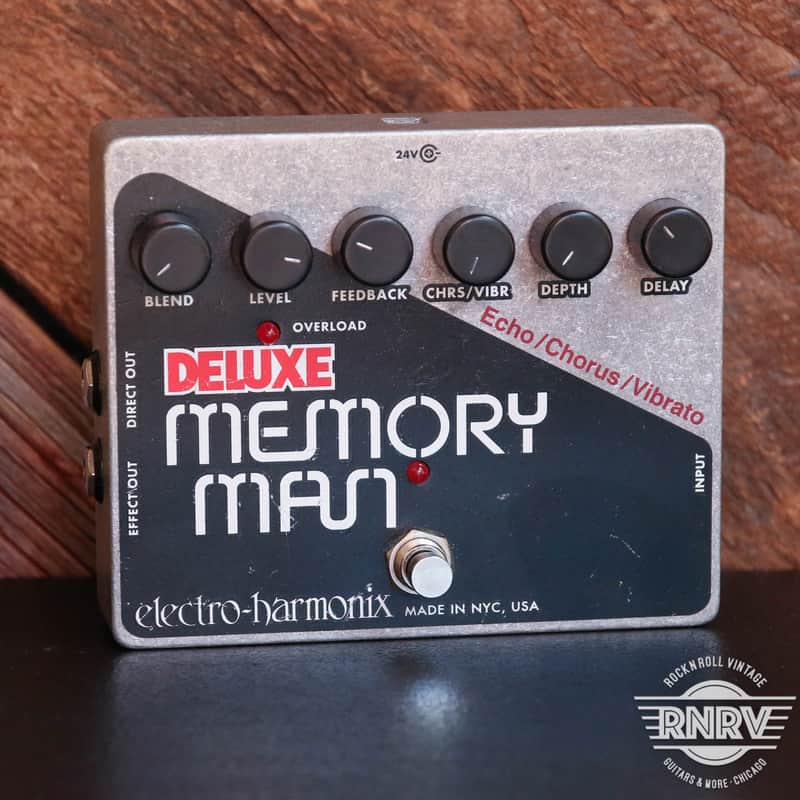 Electro-Harmonix Deluxe Memory Man 550Ms Analog Delay / Chorus / Vibrato 2008 - Present - Black / Silver image 1
