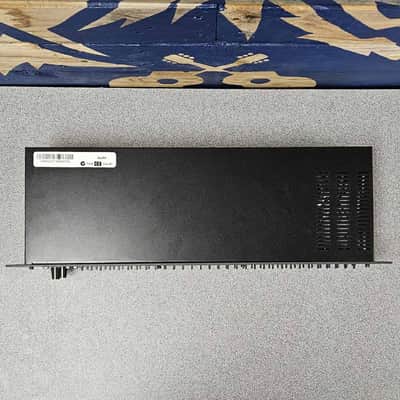 Used DBX 231 Graphic Equalizer image 4