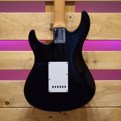 Yamaha EG 112 Black image 5