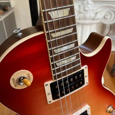Gibson Les Paul Standard 60s Faded 2022 - Heritage Cherry Sunburst Satin image 6