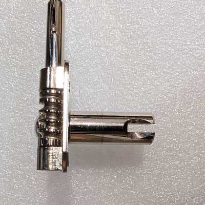 Vintage Clover Leaf Style Bass Tuning Heads image 2