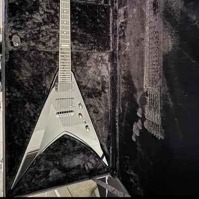 ESP V-II Standard 2010 - Gloss Black image 1